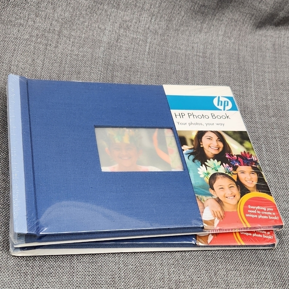 2 HP Photo Books and 1 Two Ring Photo Book. Brand New Sealed - Picture 4 of 6
